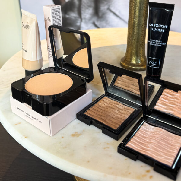 7. Annick haar make-up routine - Afbeelding 4